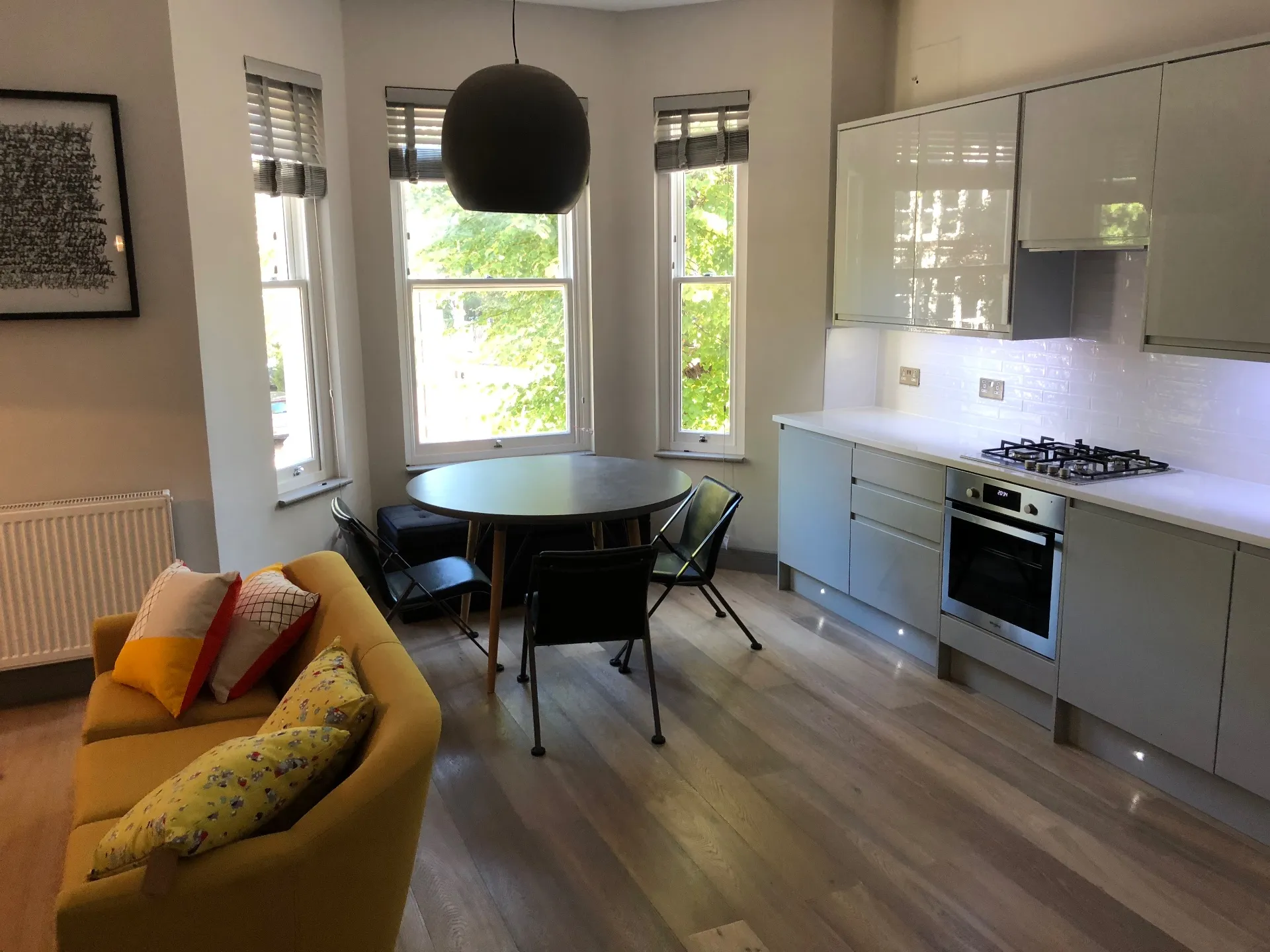 2-Bed Flat, Cavendish Road, Clapham - Kitchen Successfully let 2-bed flat Cavendish Road Clapham SW4 - open plan kitchen living area